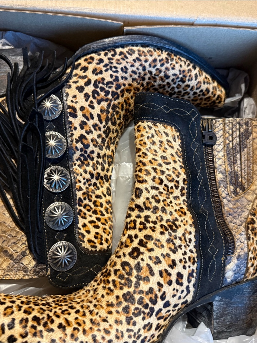 Double D Ranch Leopard Print Skat Kat - Picture 8 of 10